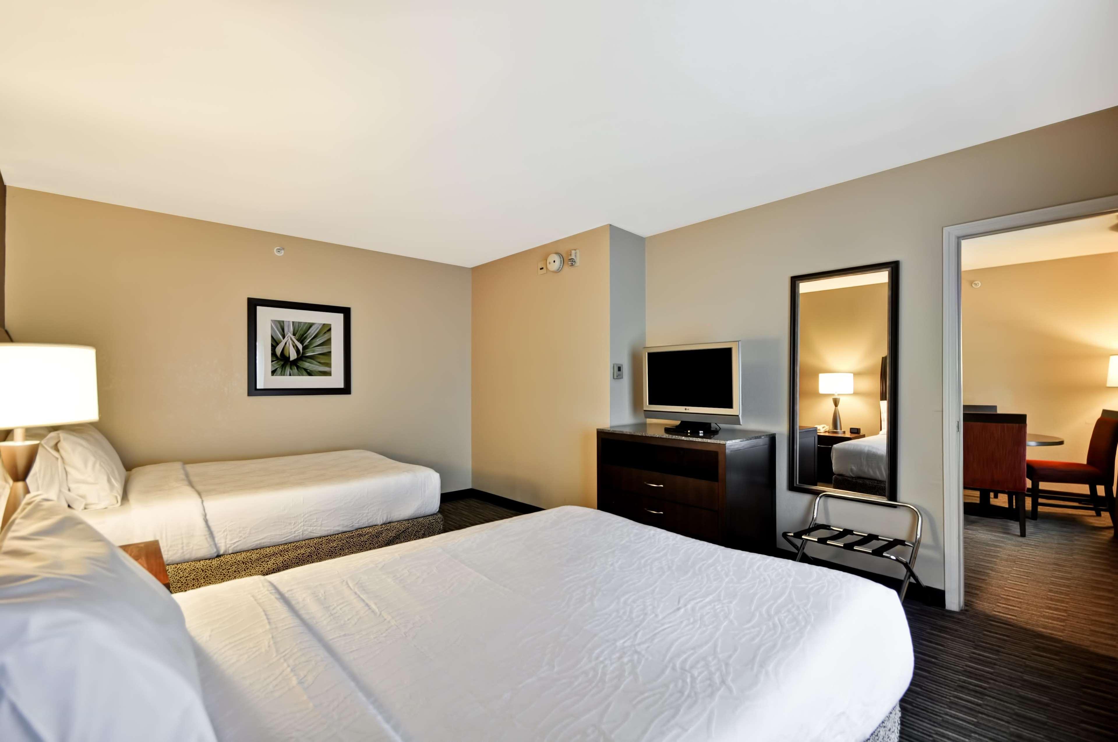 Hilton Garden Inn Tampa North Temple Terrace Екстер'єр фото