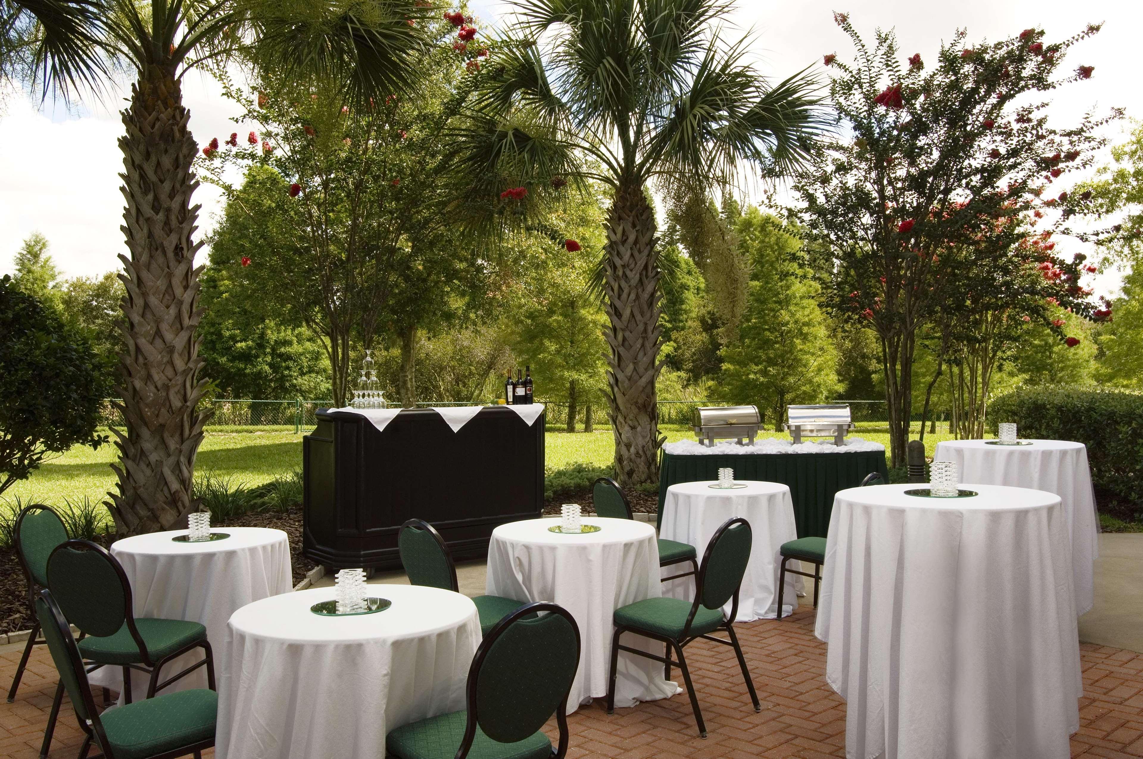 Hilton Garden Inn Tampa North Temple Terrace Ресторан фото
