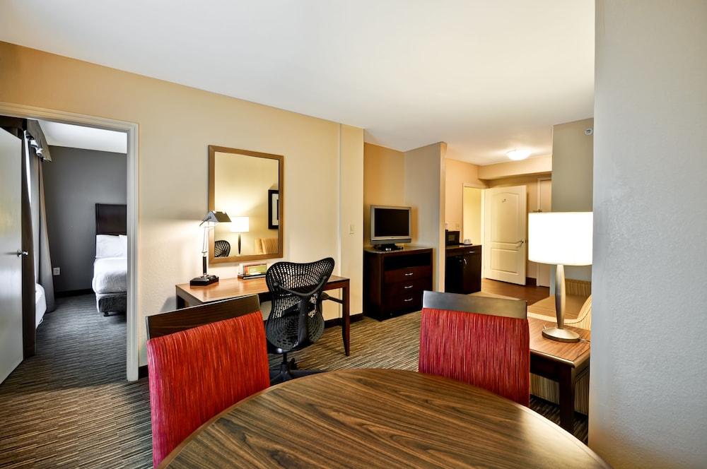 Hilton Garden Inn Tampa North Temple Terrace Екстер'єр фото