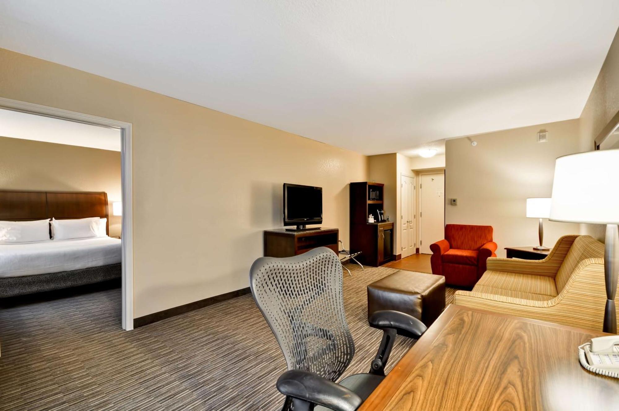 Hilton Garden Inn Tampa North Temple Terrace Екстер'єр фото