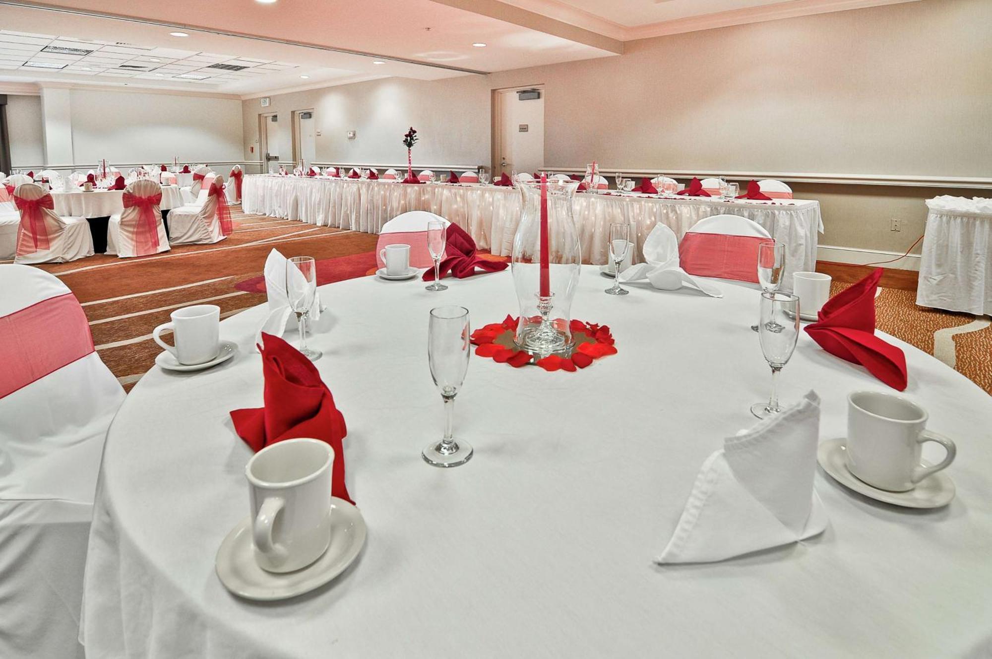 Hilton Garden Inn Tampa North Temple Terrace Екстер'єр фото